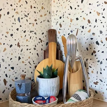 27 Apartament