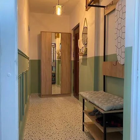 Apartamento 27 *